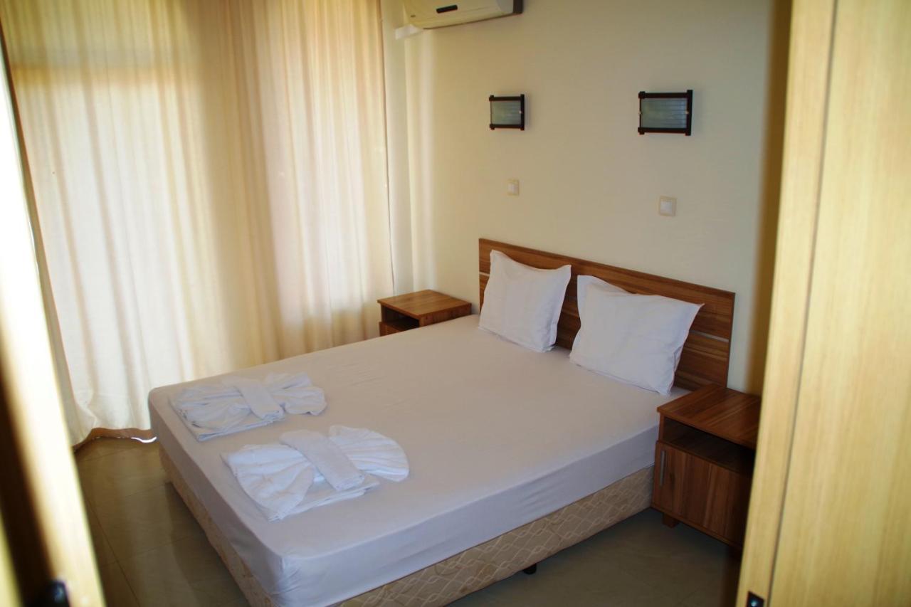 Azura Garden Apartments เชอร์โนโมเรทส์ ภายนอก รูปภาพ