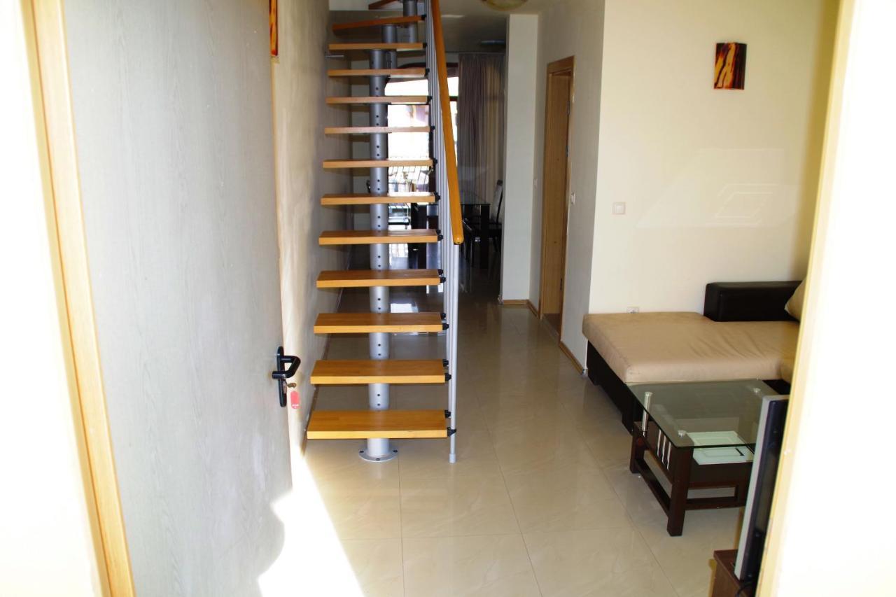 Azura Garden Apartments เชอร์โนโมเรทส์ ภายนอก รูปภาพ